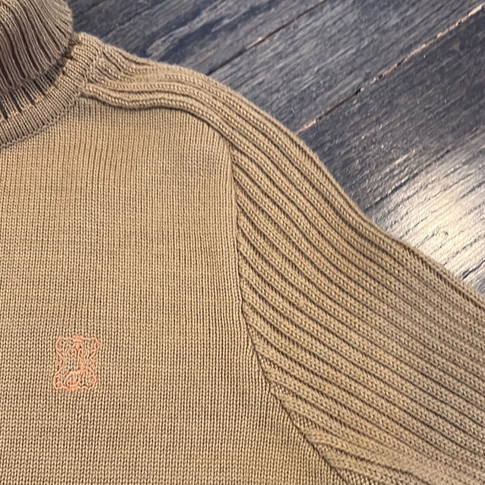 Women’s Tan Turtleneck Sweater by Carmen Moreno size M - Picture 6 of 11
